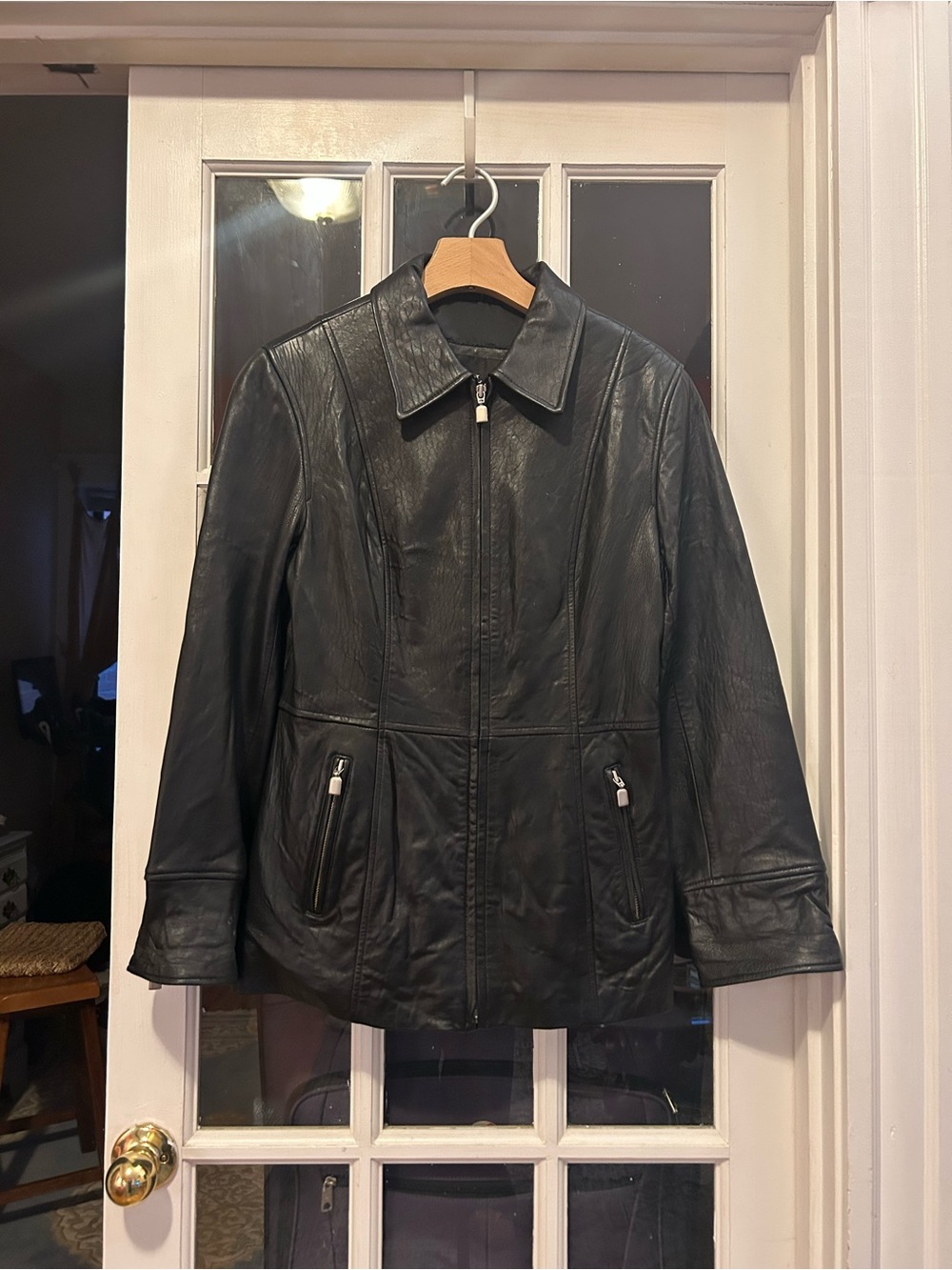 Women's Black Leather Zip Jacket with Classic Collar